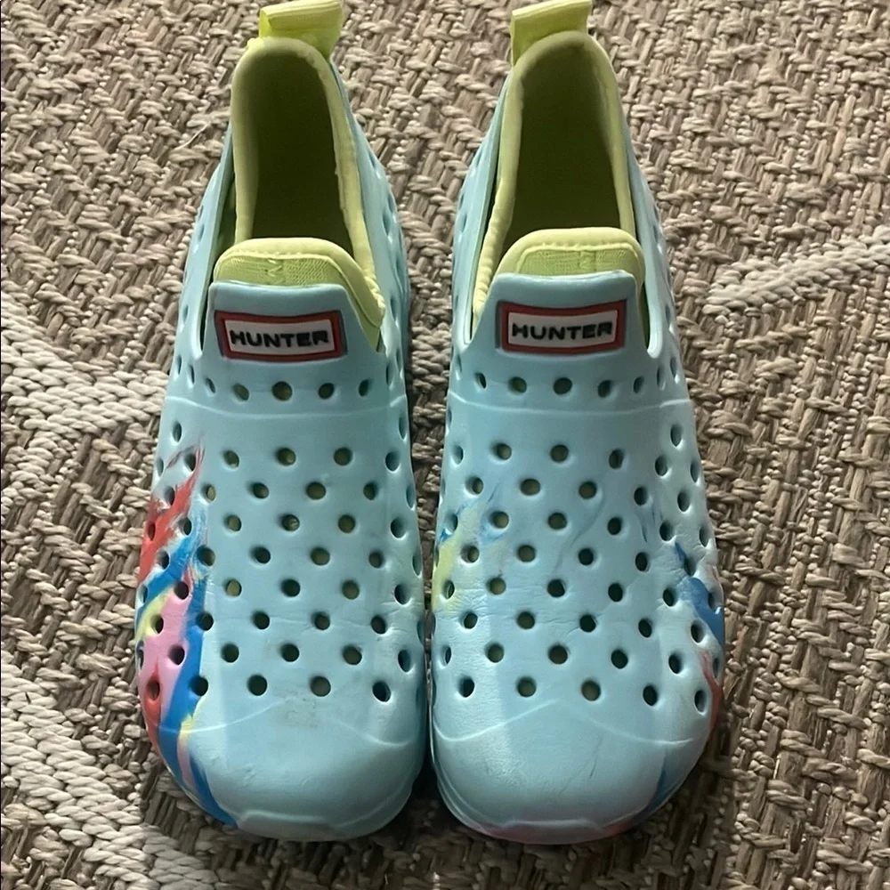 Hunter girl perforated